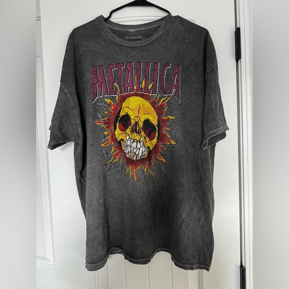 Metallica Blazing Pushead Heavy Metal Band T-Shirt - Picture 1 of 3